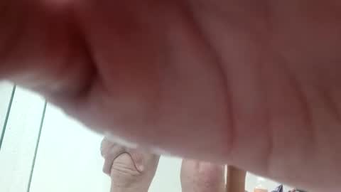 houndmefromhell online show from 01/01/25, 02:20