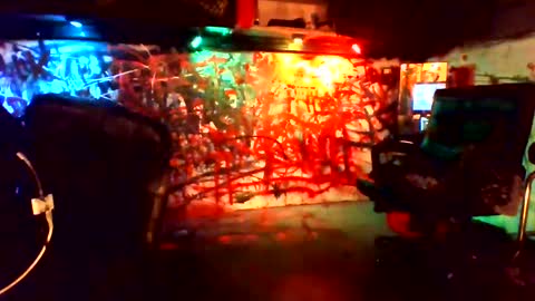 Snapshot of howbowdadareboy33 chatting on 12/12/24, 02:00 ask me online show from 12/12/24, 02:00