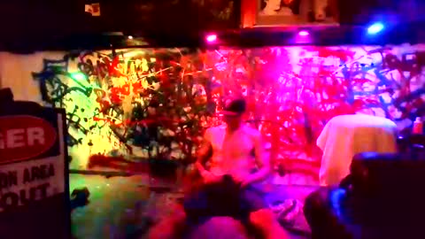 Snapshot of howbowdadareboy33 chatting on 12/14/24, 08:23 ask me online show from 12/14/24, 08:23