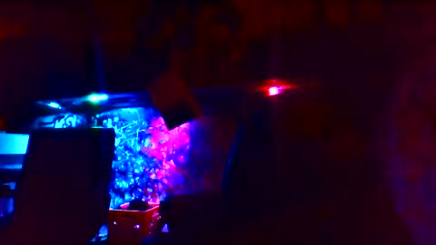 Snapshot of howbowdadareboy33 chatting on 01/12/25, 08:25 ask me online show from 01/12/25, 08:25