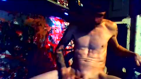 Snapshot of howbowdadareboy33 chatting on 01/30/25, 08:11 ask me online show from 01/30/25, 08:11