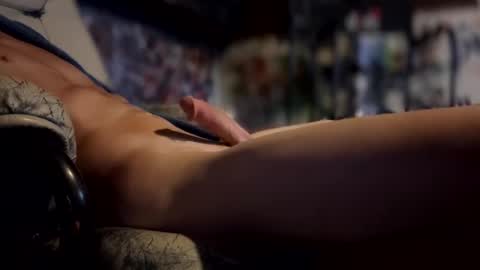 Snapshot of howbowdadareboy33 chatting on 09/26/25, 07:23 ask me online show from 09/26/25, 07:23