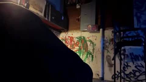 Snapshot of howbowdadareboy33 chatting on 09/29/25, 09:36 ask me online show from 09/29/25, 09:36