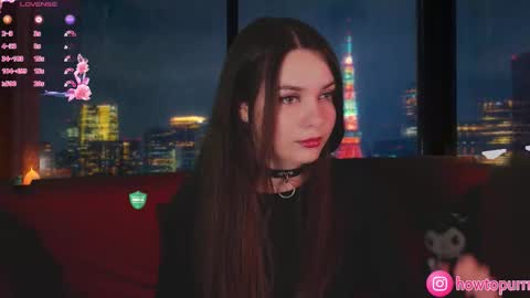 Mia online show from 09/16/25, 05:25