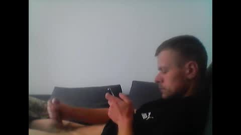 hubikush22 online show from 11/01/25, 10:06