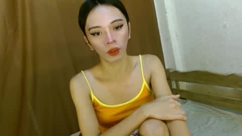Snapshot of hugecock_caraxx chatting on 02/13/25, 02:01 Cara online show from 02/13/25, 02:01