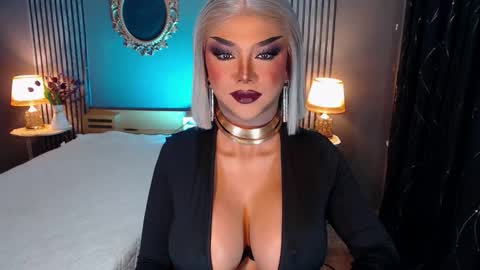 Christine online show from 10/15/25, 10:37