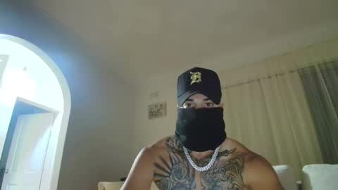 Snapshot of hugecockcommando chatting on 10/15/25, 03:56 hugecockcommando online show from 10/15/25, 03:56