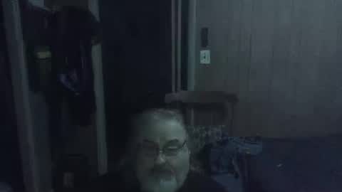 Snapshot of huggybear566 chatting on 11/09/25, 12:36 lonely huggy bear online show from 11/09/25, 12:36