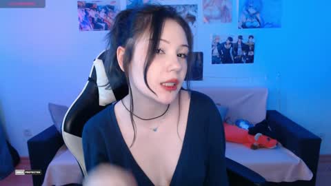 HugoMin online show from 02/04/25, 04:26