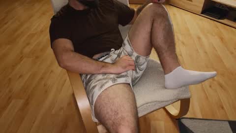 Snapshot of hundick696 chatting on 11/09/25, 10:30 hundick696 online show from 11/09/25, 10:30