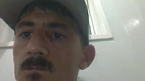 Snapshot of hung666well91 chatting on 01/04/25, 04:32 Johnny online show from 01/04/25, 04:32