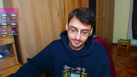 Snapshot of hungeddy chatting on 01/17/25, 04:26 Eddy online show from 01/17/25, 04:26