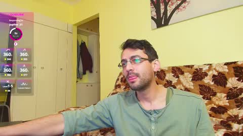 Snapshot of hungeddy chatting on 03/09/25, 06:54 Eddy online show from 03/09/25, 06:54
