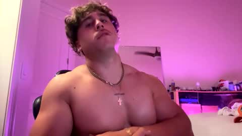 hungkingg22 online show from 03/06/25, 06:41