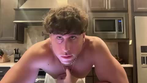 hungkingg22 online show from 10/11/25, 02:37