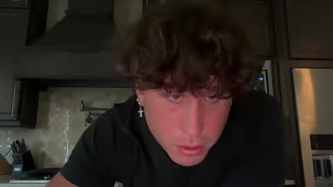 hungkingg22 online show from 11/20/25, 02:28