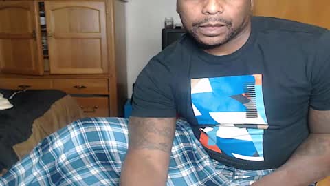 hungluv1 online show from 11/21/25, 03:05