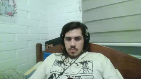 Snapshot of hungweeb chatting on 01/11/25, 01:48 Rod online show from 01/11/25, 01:48