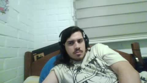 Snapshot of hungweeb chatting on 01/13/25, 01:02 Rod online show from 01/13/25, 01:02