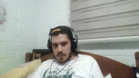 Snapshot of hungweeb chatting on 02/06/25, 02:55 Rod online show from 02/06/25, 02:55