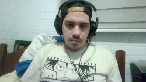 Snapshot of hungweeb chatting on 02/10/25, 02:19 Rod online show from 02/10/25, 02:19