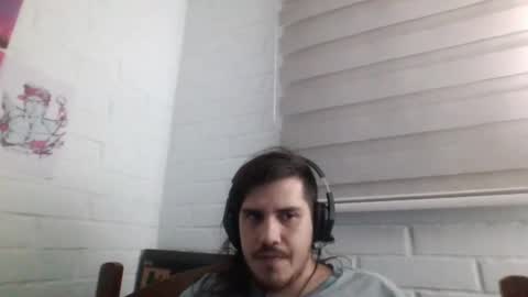 Snapshot of hungweeb chatting on 02/15/25, 02:58 Rod online show from 02/15/25, 02:58