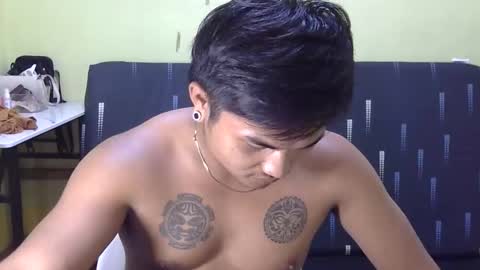 Snapshot of hunkyzeus chatting on 10/10/25, 11:53 hunkyzeus online show from 10/10/25, 11:53