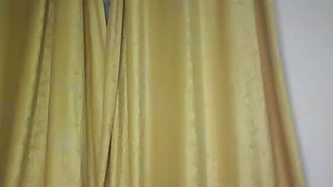 Snapshot of hunsweetpie chatting on 09/13/25, 12:54 hunsweetpie online show from 09/13/25, 12:54