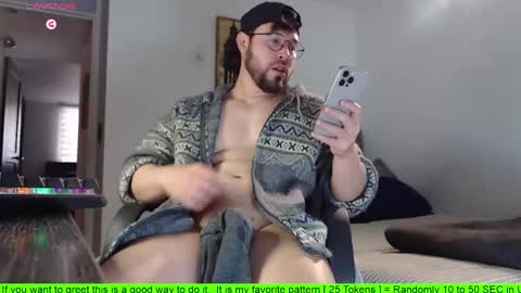   online show from 10/08/25, 02:04