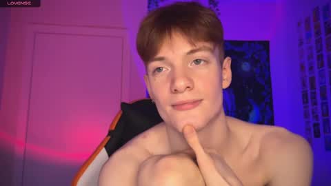 Snapshot of hunterrxxxhunter chatting on 02/15/25, 06:33 Hunter online show from 02/15/25, 06:33