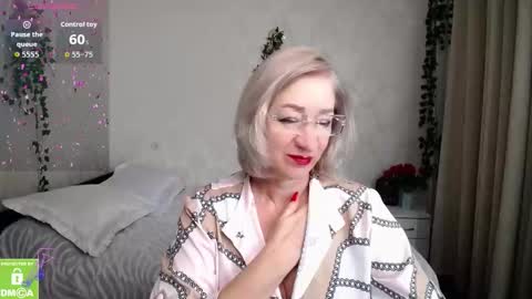 Irena online show from 11/02/25, 12:07