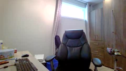 hurley7890 online show from 11/14/25, 05:00