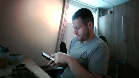 hurley7890 online show from 11/17/25, 02:01