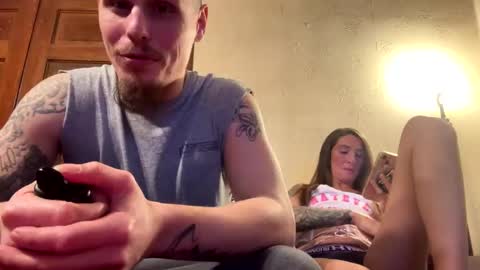 husbandandwife2011 online show from 02/10/25, 03:46