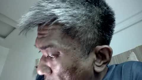 Husz online show from 11/01/25, 05:31