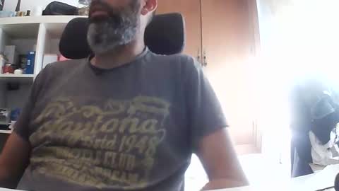 Snapshot of hyperpau chatting on 09/23/25, 02:20 Hyperpau online show from 09/23/25, 02:20