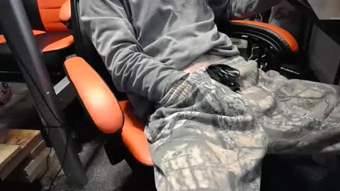 lucifer online show from 10/18/25, 01:56