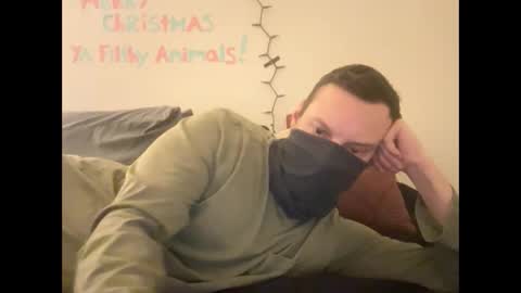Snapshot of i_o_ro chatting on 12/27/24, 04:15 i o ro online show from 12/27/24, 04:15