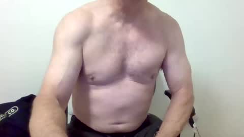 Snapshot of i_was_a_shy_dad chatting on 10/15/25, 01:22 i_was_a_shy_dad online show from 10/15/25, 01:22