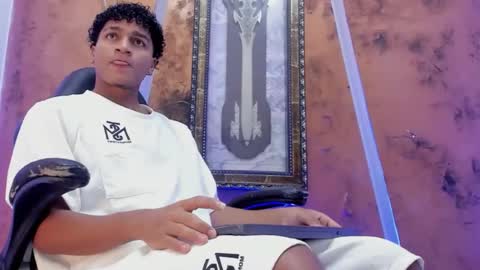 iaan_dalton_ online show from 11/01/25, 11:56