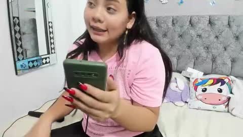 iam_mai online show from 01/18/25, 02:03