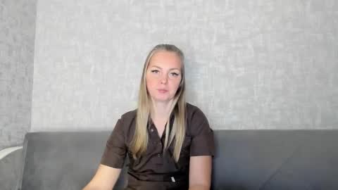 Venus online show from 10/12/25, 04:33