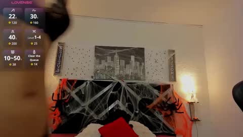 Charlotte online show from 10/24/25, 08:49