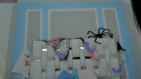 Charlotte online show from 10/30/25, 09:04