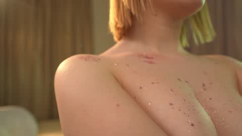 Snapshot of iamclaire_ chatting on 12/13/24, 06:49 Claire online show from 12/13/24, 06:49