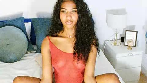 Snapshot of iamcrystal2 chatting on 02/10/25, 11:13 Crystal online show from 02/10/25, 11:13