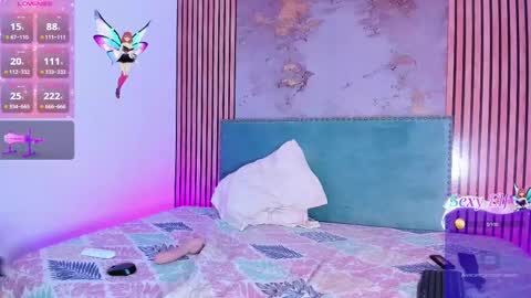 IM LOLA  online show from 02/10/25, 08:00