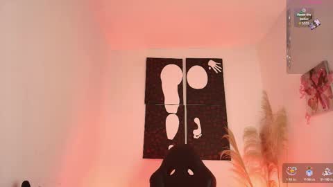 IM LOLA  online show from 10/09/25, 04:16