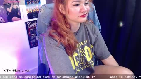 Snapshot of iammari_ chatting on 12/02/24, 11:29 Mari online show from 12/02/24, 11:29